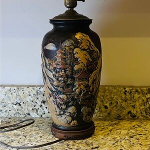 Japanese Satsuma Ware Vase Lamp